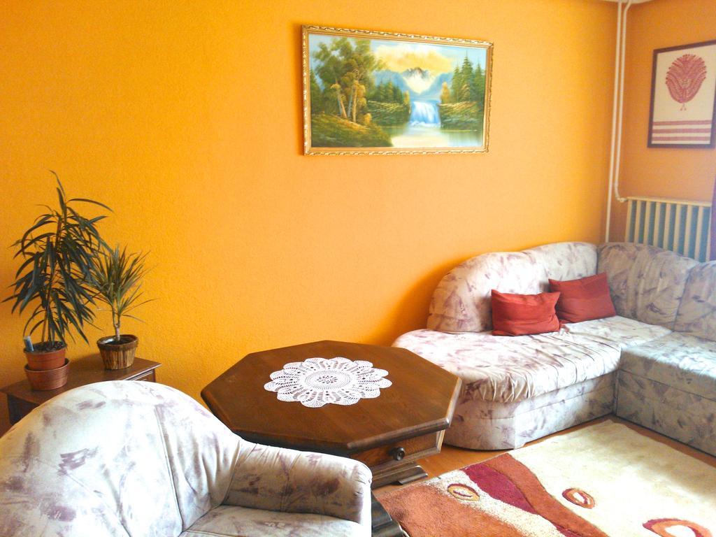 Valentin Vendeghaz Hotell Balatonlelle Rom bilde